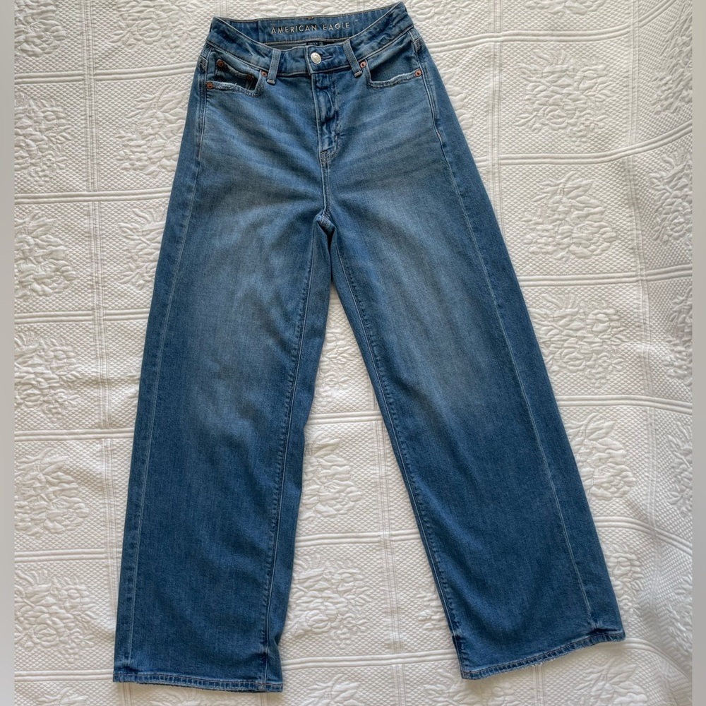 AE Dreamy Drape Stretch Super High Rise Baggy Wide-Leg Medium Bright Indigo 000 - Picture 6 of 16